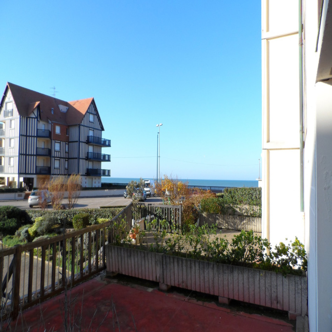 F3 Traversant à Vendre à Cabourg Front De Mer